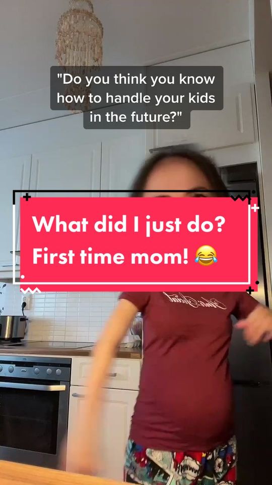 First time mom 😂😂😂 #justgoforit #rockin #babytok #lol #pregn