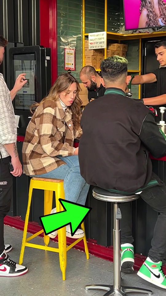 That HURT‼️🤯 #virall #funny #prank #fyp #foryourpage #tiktok