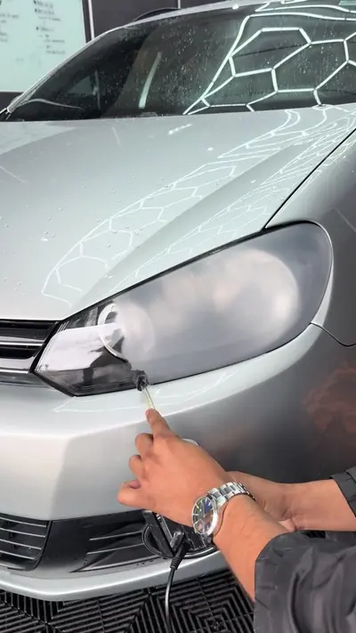 Restauração de farol com polímero #reels #esteticaautomotiva #vonixx # — @mozac.oficial