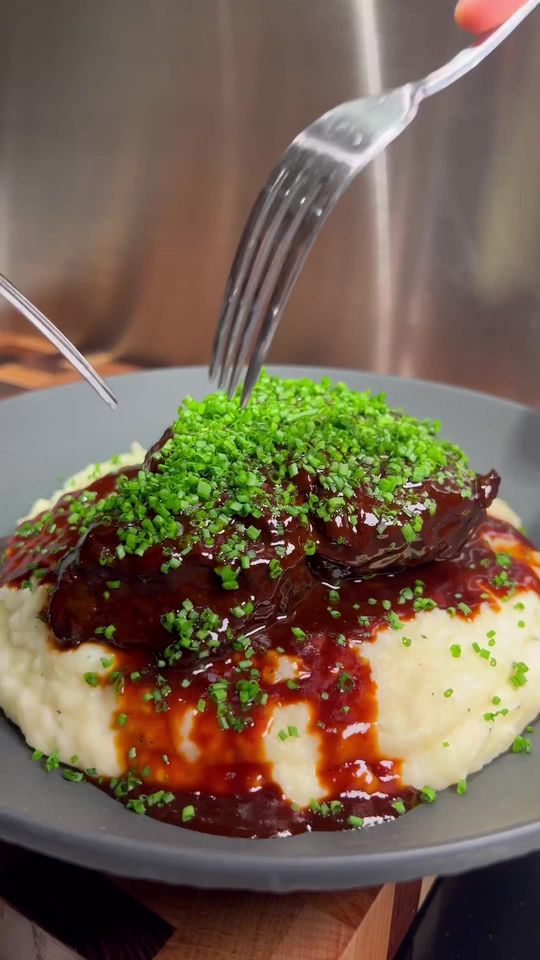 Braised Beef Cheeks 😍🫠 #easyrecipe #easyrecipes #recipe #bee