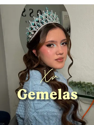 Servicio a gemelas 💗 #maquillista #aguascalientes #gemelas — @paorangellllllll