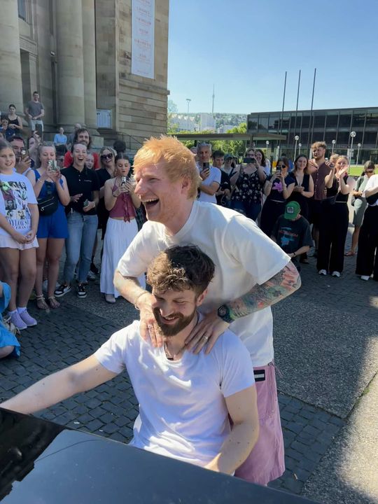 @Ed Sheeran made everyone cry in a park 🥹❤️ #edsheeran #perf