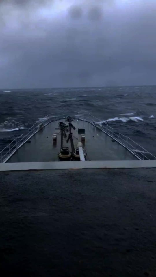 😨 #fyp #tiktok #foryou #ocean #sea #black #storm #scary #sha