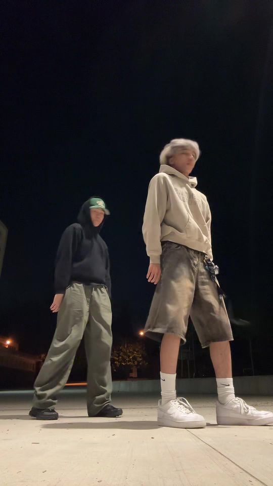No lyric and beat was missed DC: ππ½ββοΈ#trixss #duo #dance #v