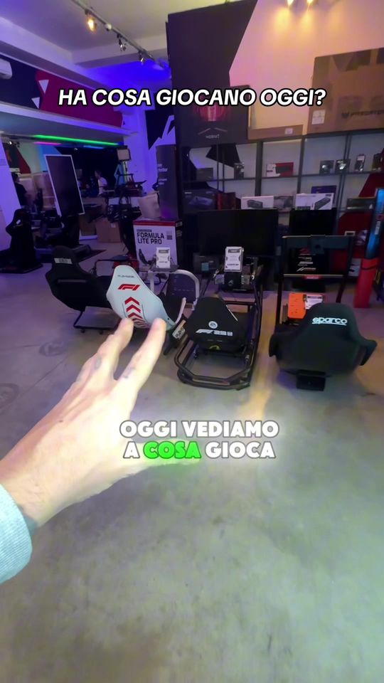 Ora siamo la stessa cosa di @Ak Informatica 😍😅👍 #esportpalac