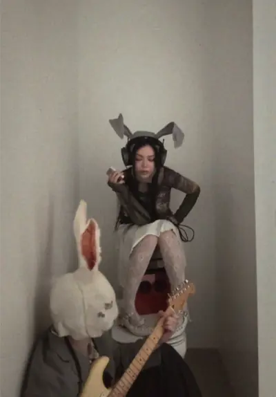 @bellapoarch — TikTok clip, Jul 10
