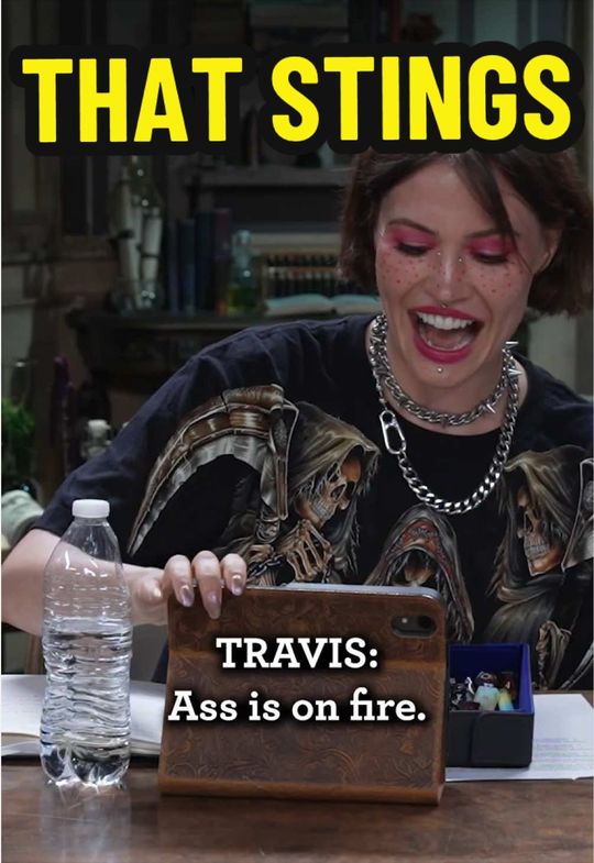 THAT'S GONNA STING 🍑 🔥 Tyranny (@Whitney Moore) lines up an 
