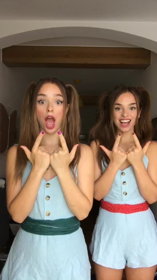 FINGER THINGY😮😝! Can you do it? Podéis hacerlo? Ig, yt:Twin_