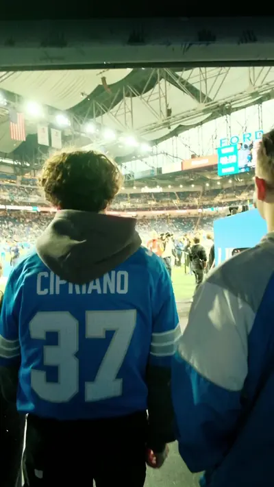 got to play catch with my brother… and some other cool stuff #lions #b — @antoniocipriano_