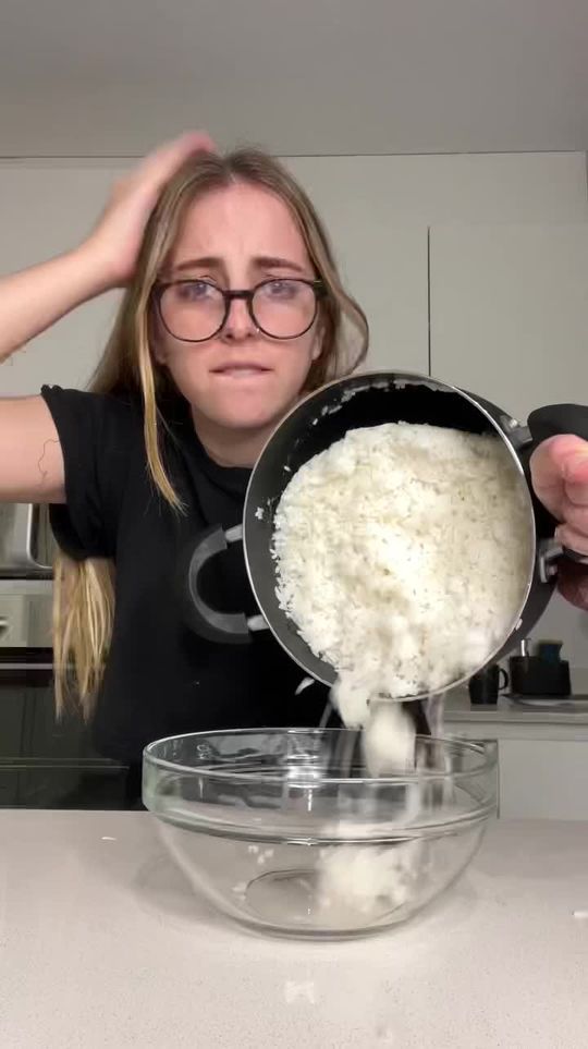 Tenías que hacer arroz para 2 personas y como siempre calcul