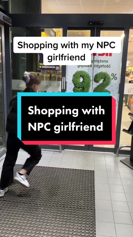 I just went shopping with my NPC girlfriend ๐