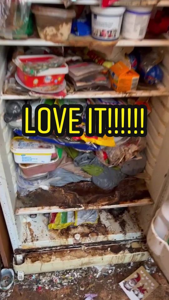 Calm down it’s just a fridge 😜